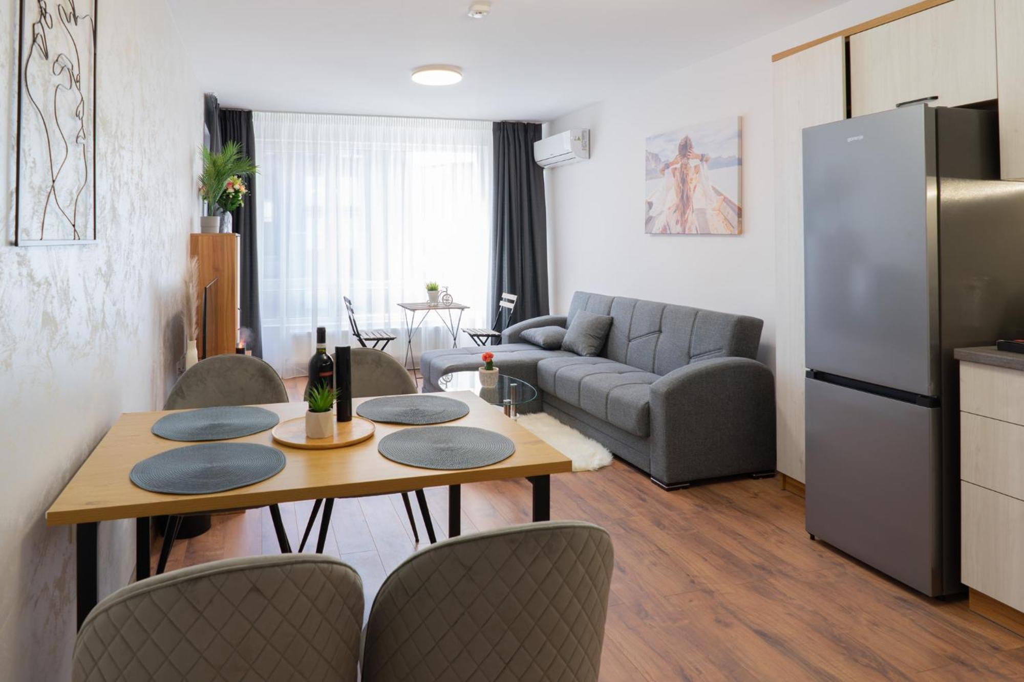 New Modern & Cozy Apartment With Free Private Parking And Ev Charging Station Varna Exteriér fotografie