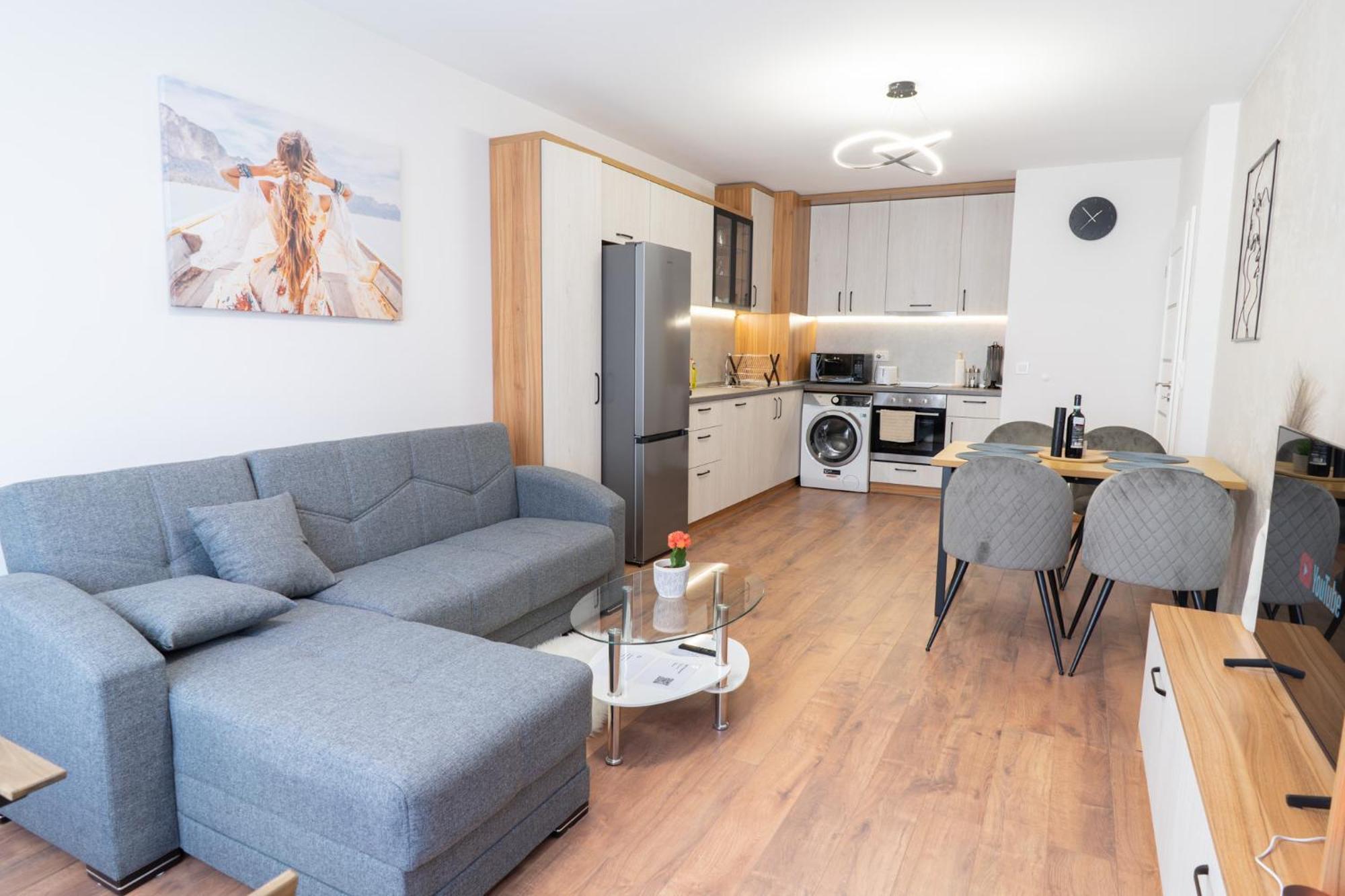New Modern & Cozy Apartment With Free Private Parking And Ev Charging Station Varna Exteriér fotografie