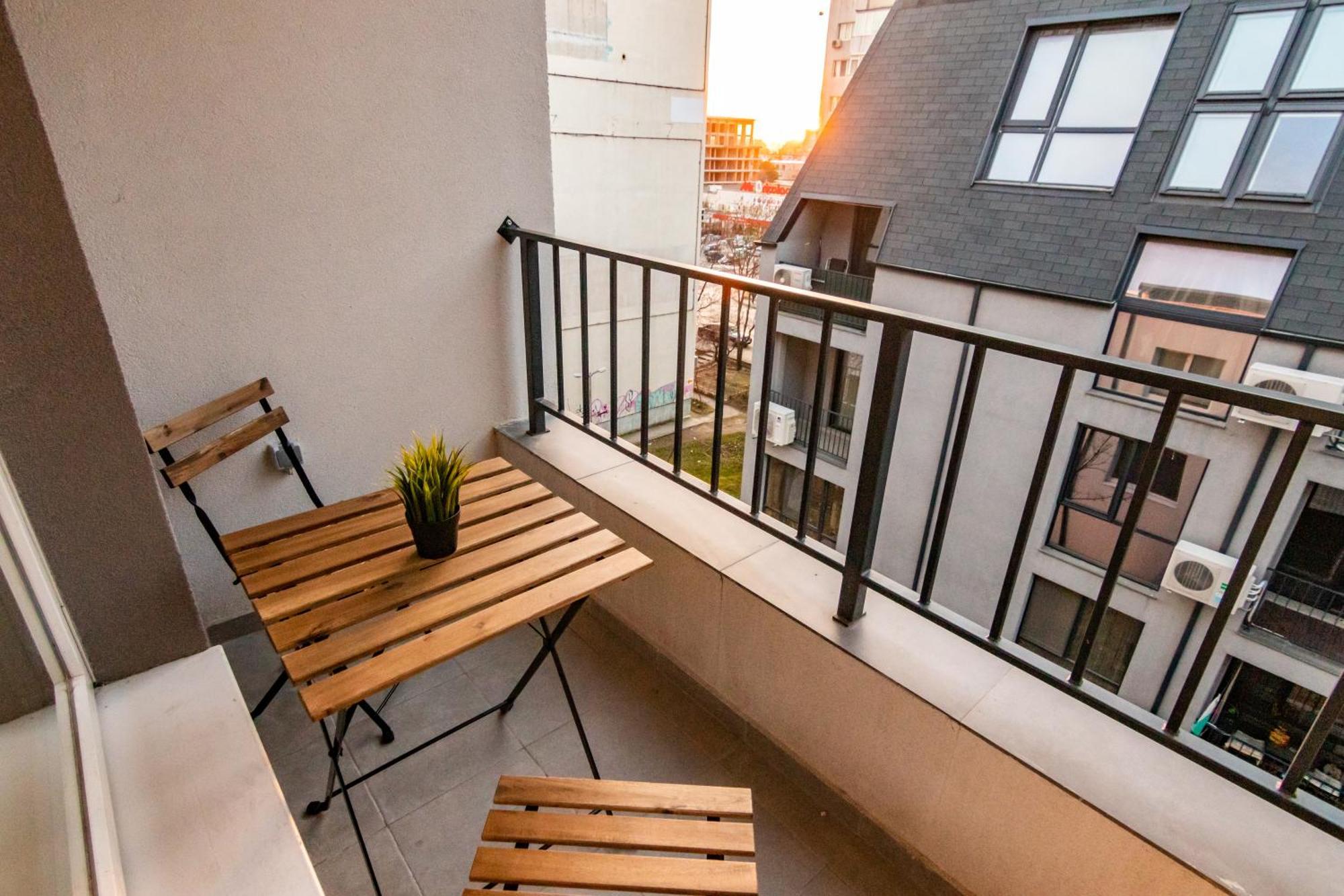 New Modern & Cozy Apartment With Free Private Parking And Ev Charging Station Varna Exteriér fotografie